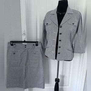 CHRISTOPHER & BANKS BLUE & WHITE PINSTRIPE STRETCH 2 PC SUIT Sz 10